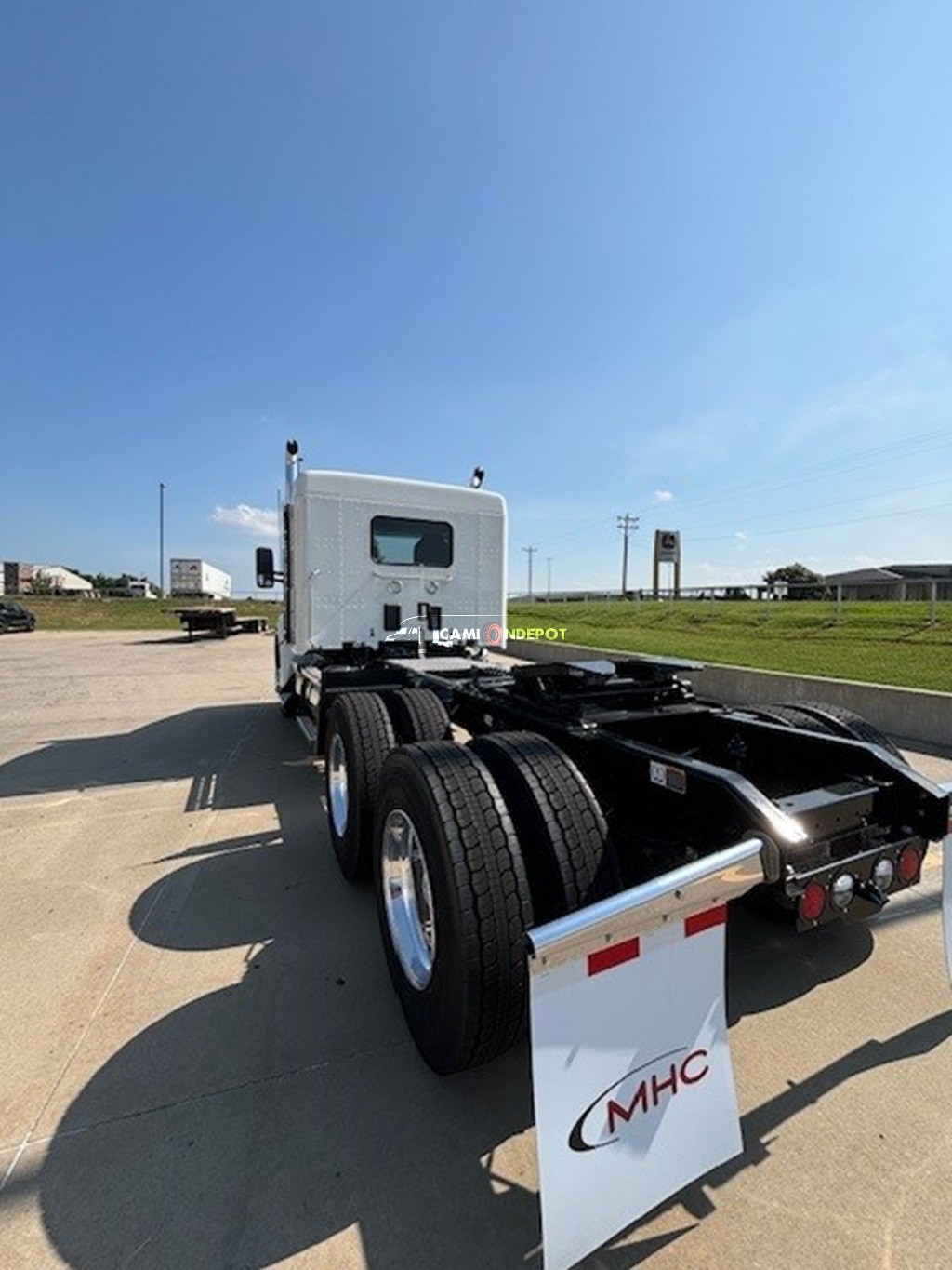 Truck Thumbnail 2