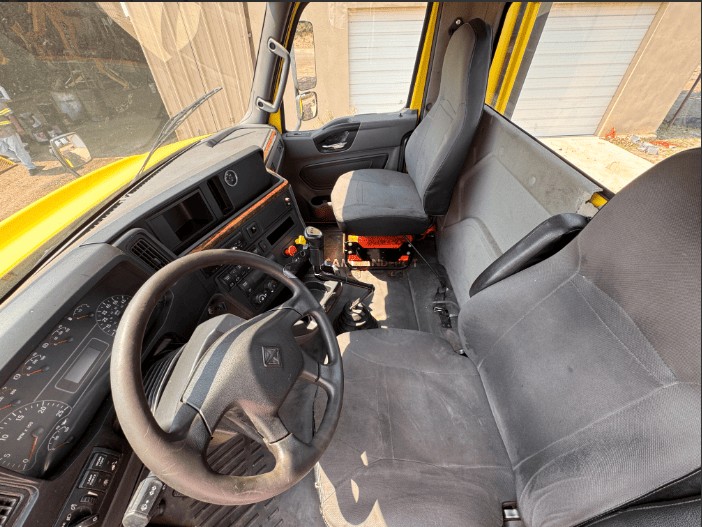 Truck Thumbnail 5