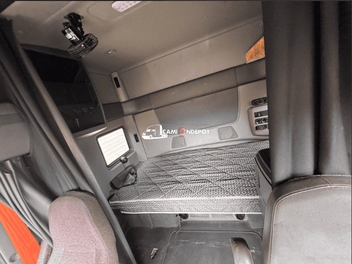 Truck Thumbnail 5