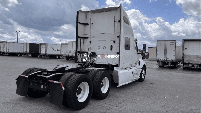 Truck Thumbnail 2