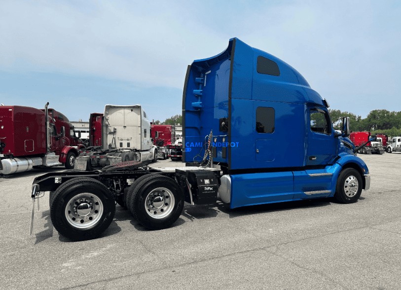 Truck Thumbnail 2