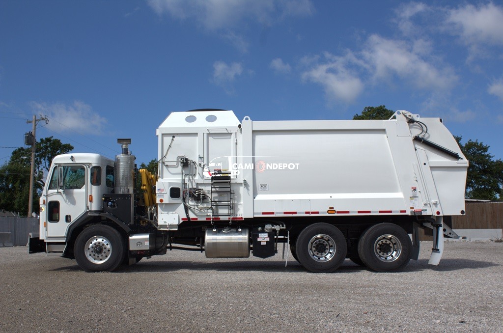 Truck Thumbnail 4