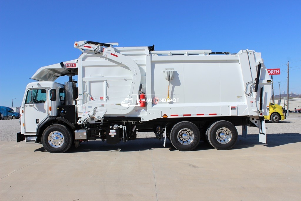 Truck Thumbnail 4