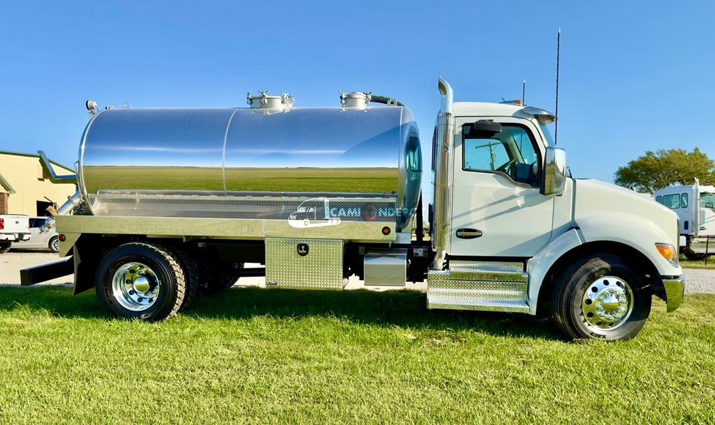 Truck Thumbnail 2