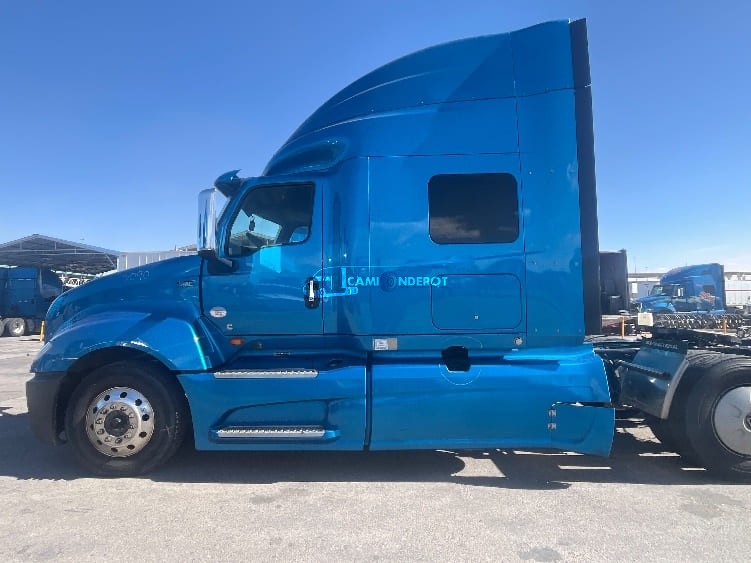 Truck Thumbnail 4