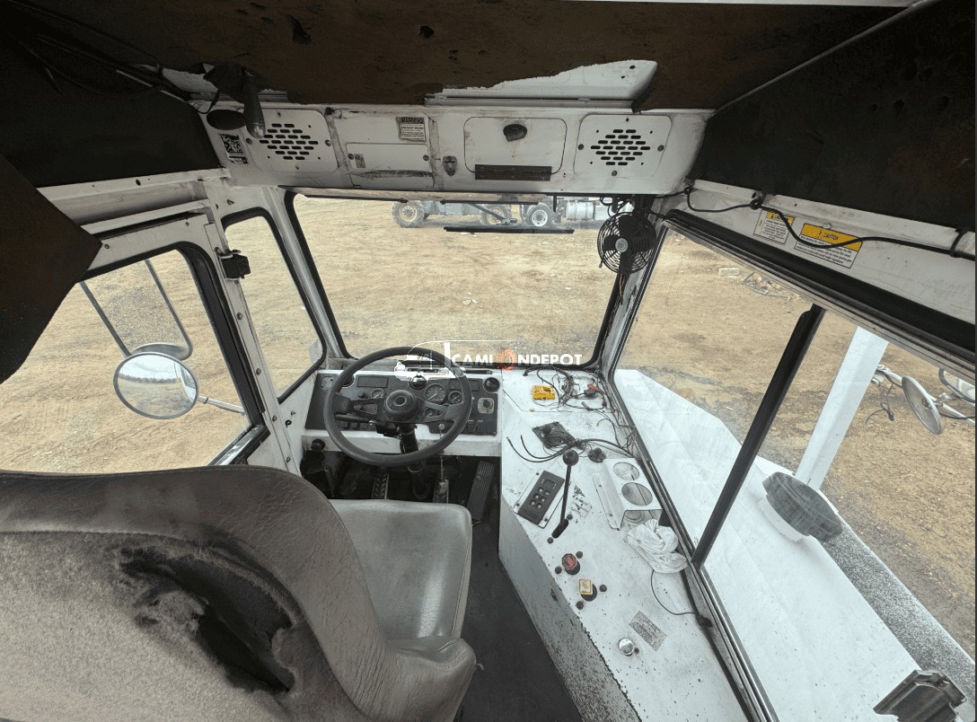 Truck Thumbnail 2