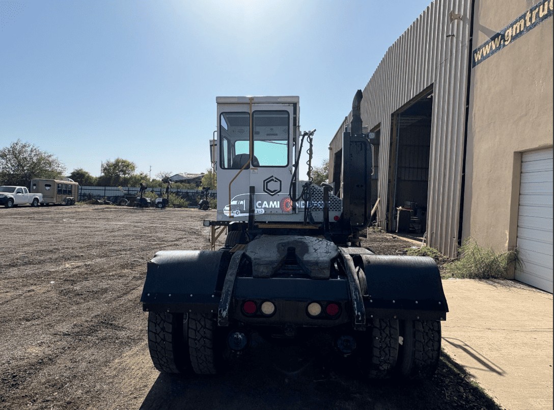 Truck Thumbnail 2
