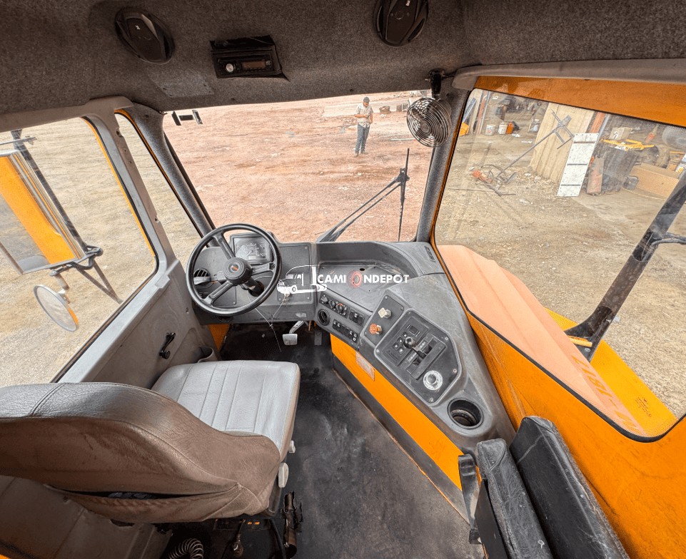 Truck Thumbnail 2
