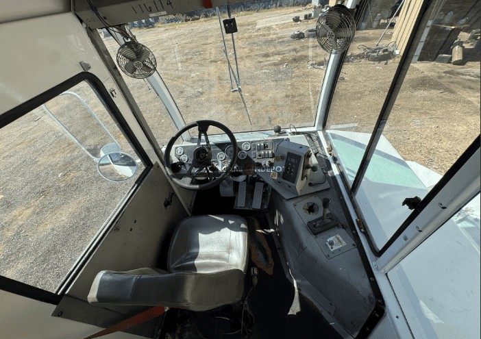 Truck Thumbnail 5