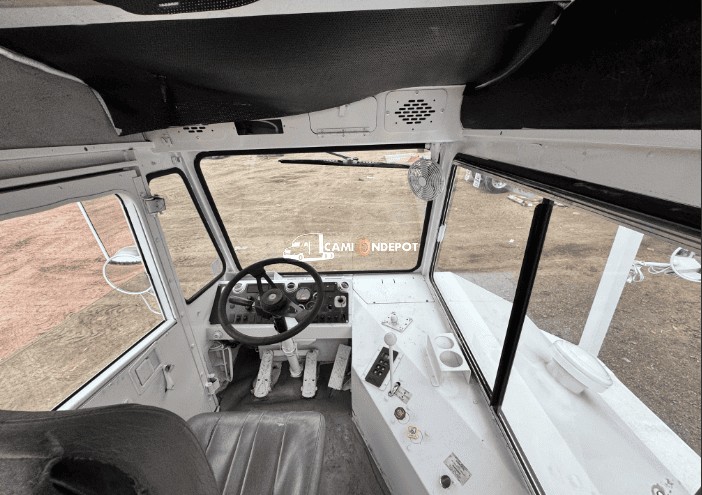 Truck Thumbnail 5