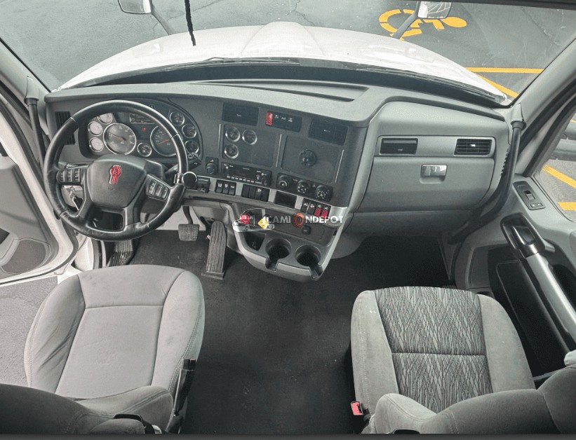 Truck Thumbnail 3