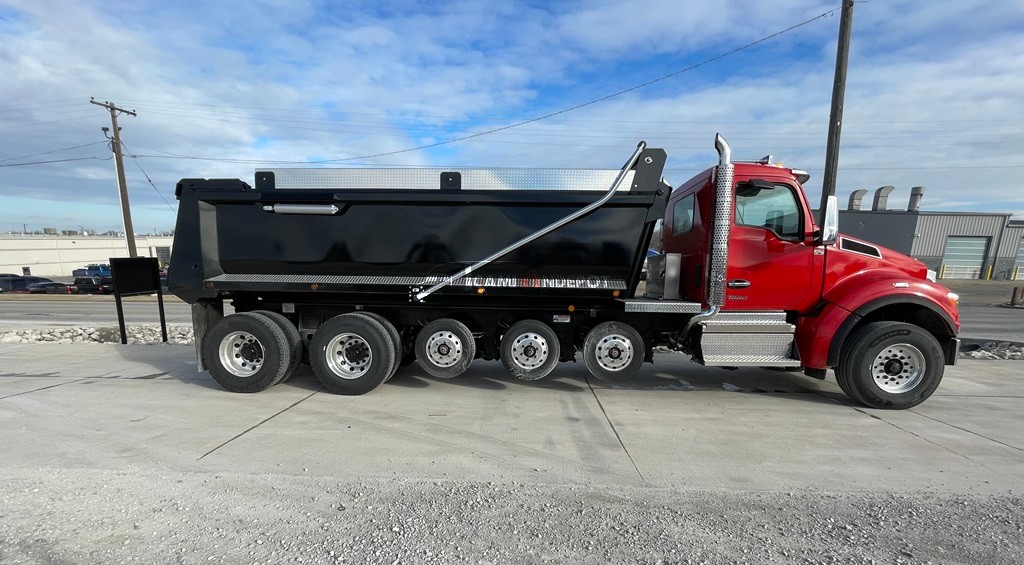 Truck Thumbnail 2