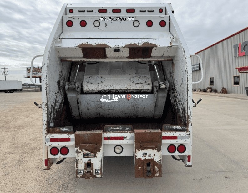 Truck Thumbnail 3