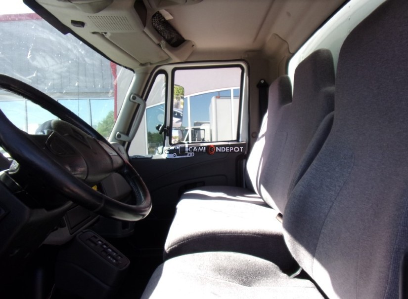 Truck Thumbnail 3
