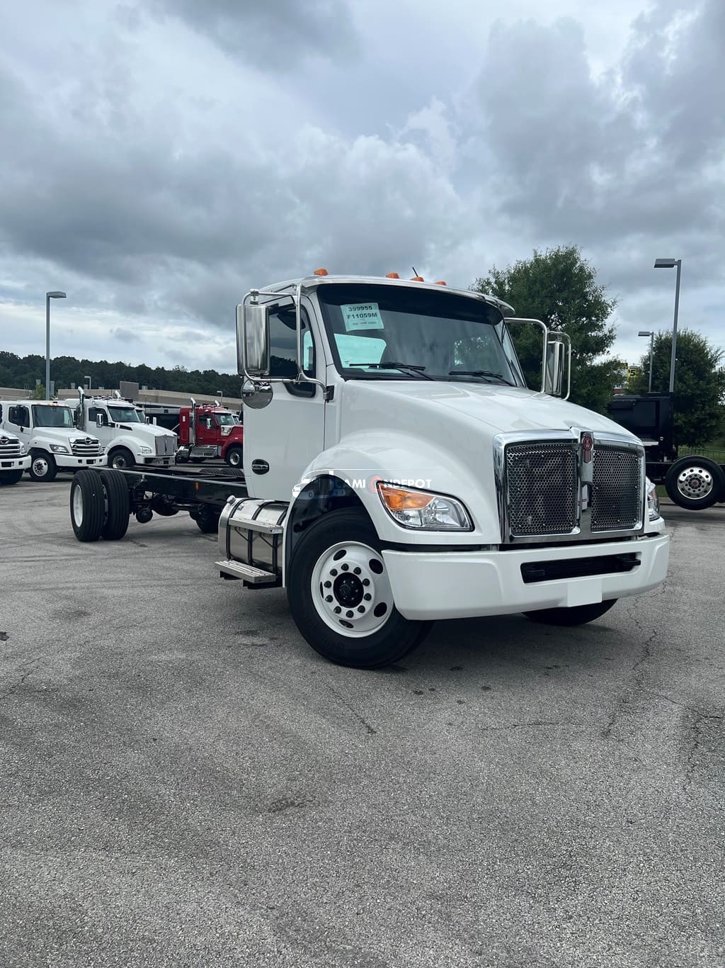 Truck Thumbnail 3