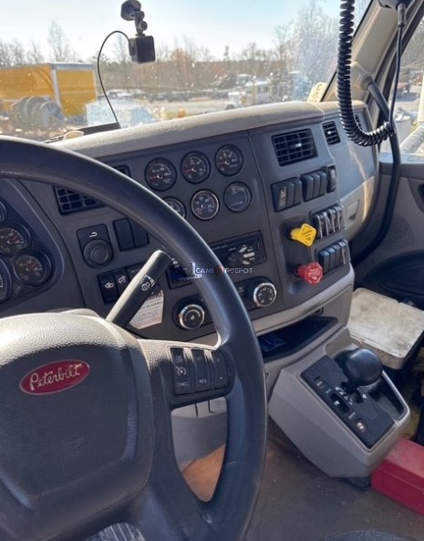 Truck Thumbnail 3