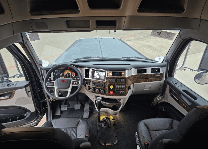 Truck Thumbnail 4