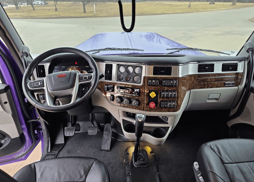 Truck Thumbnail 5
