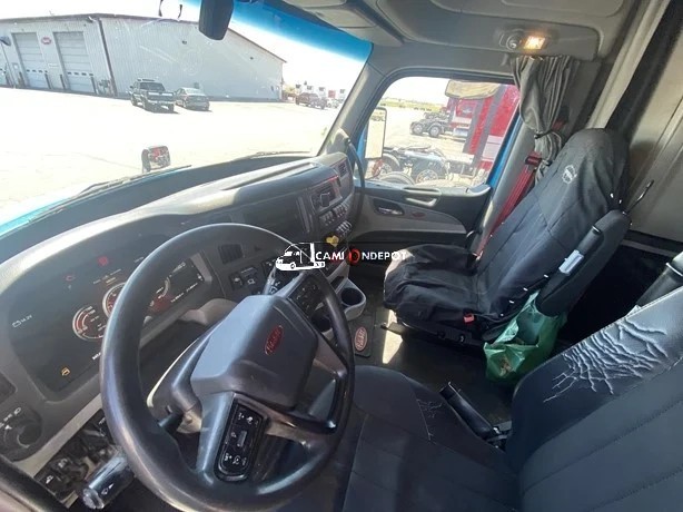 Truck Thumbnail 3