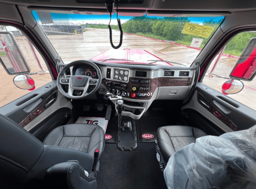 Truck Thumbnail 4