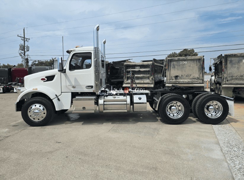 Truck Thumbnail 3