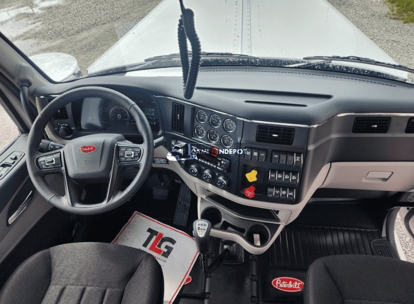 Truck Thumbnail 4