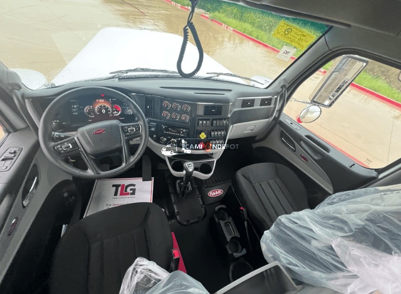 Truck Thumbnail 4