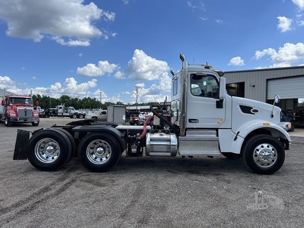 Truck Thumbnail 3