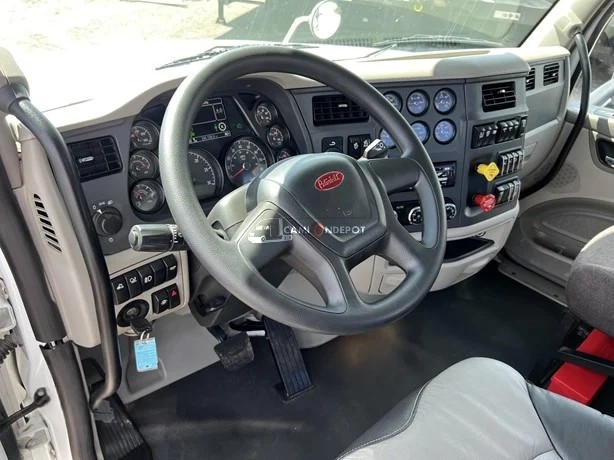 Truck Thumbnail 6