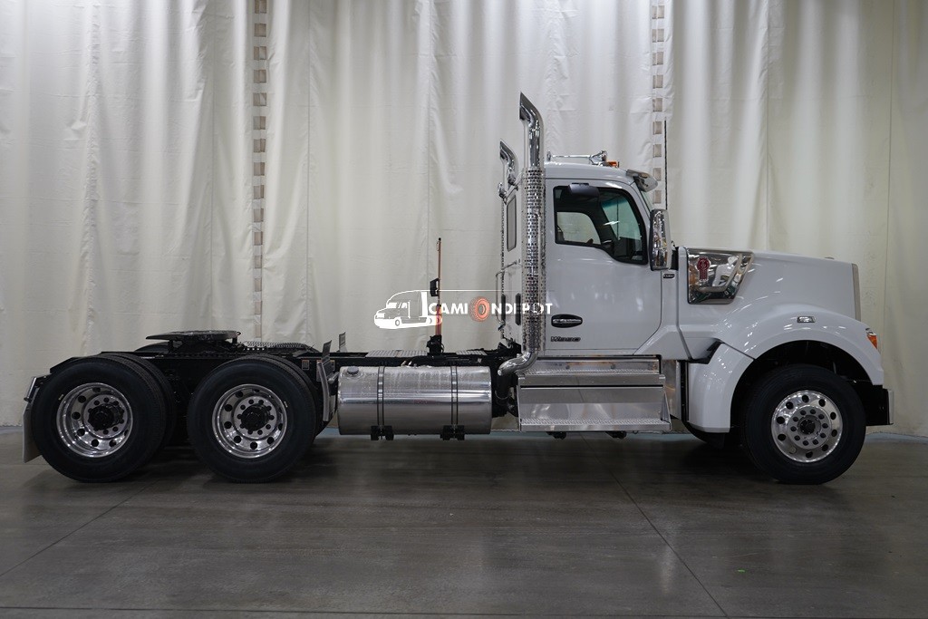 Truck Thumbnail 2