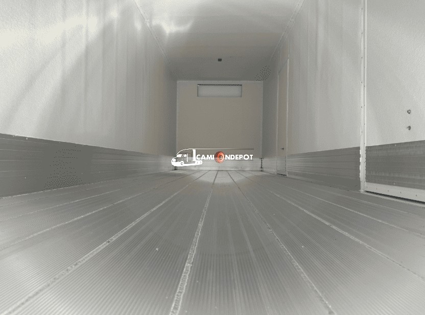 Truck Thumbnail 3