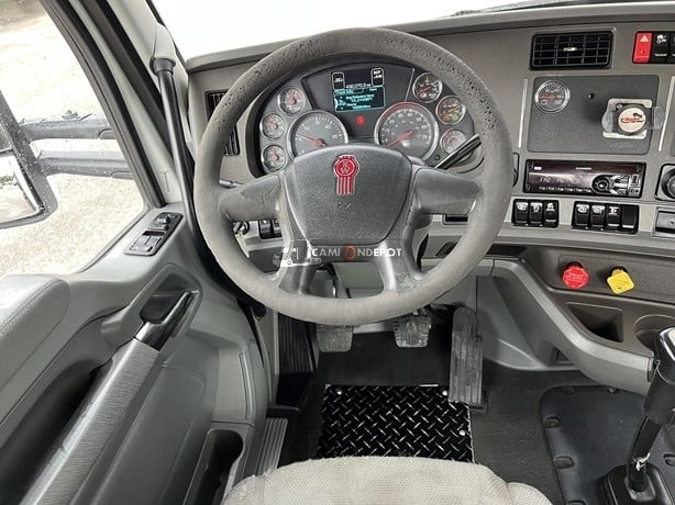 Truck Thumbnail 6