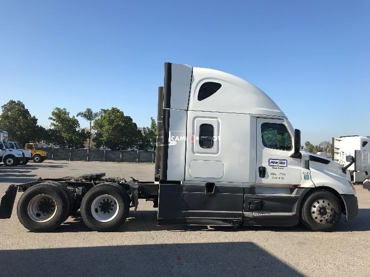 Truck Thumbnail 5