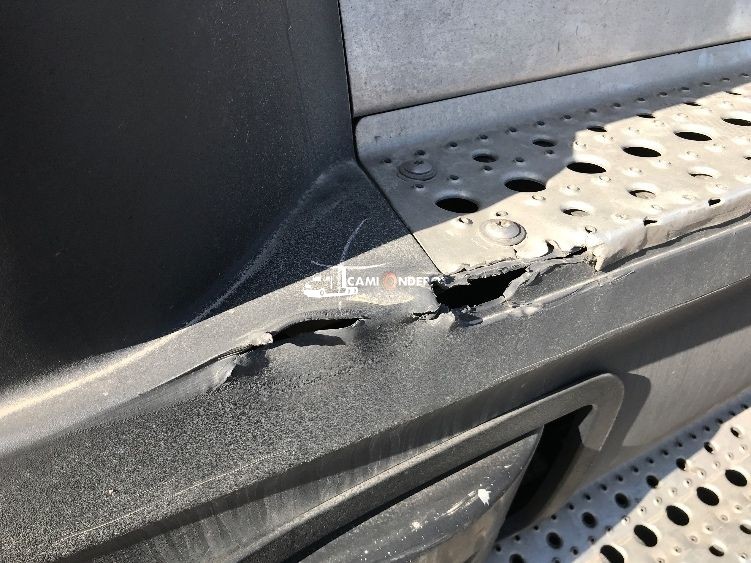Truck Thumbnail 12