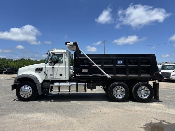 Truck Thumbnail 3