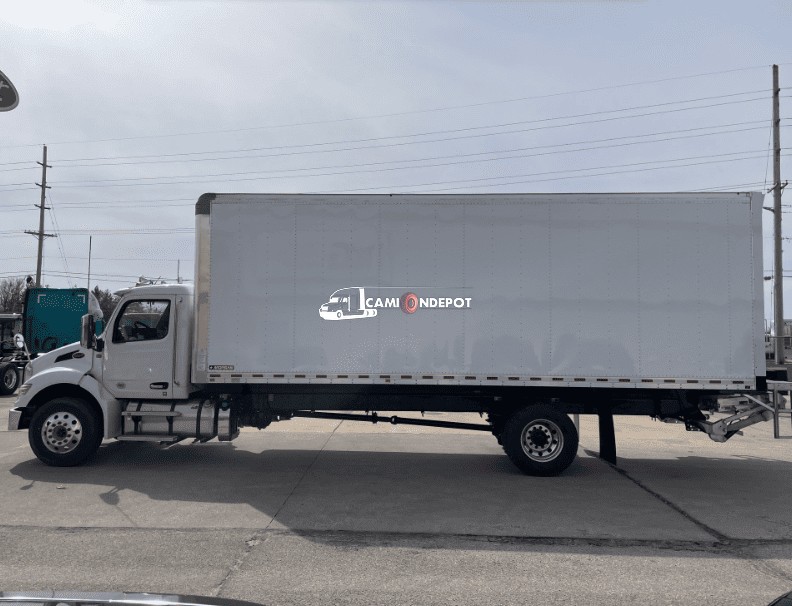 Truck Thumbnail 3