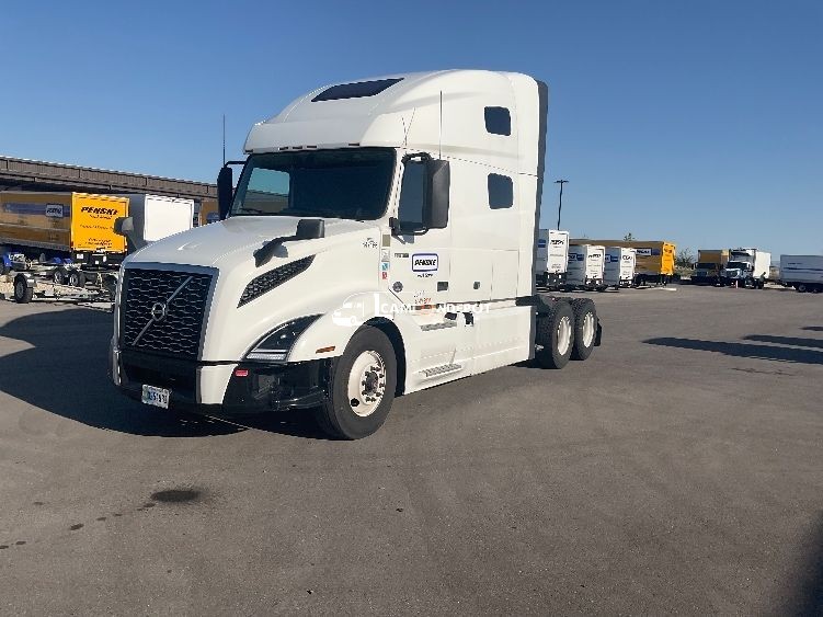Truck Thumbnail 3