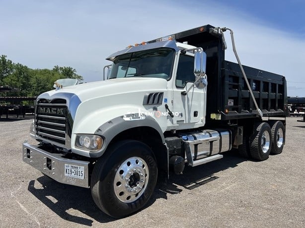 Truck Thumbnail 3