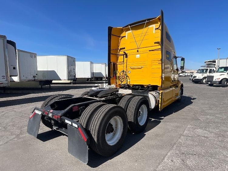 Truck Thumbnail 5