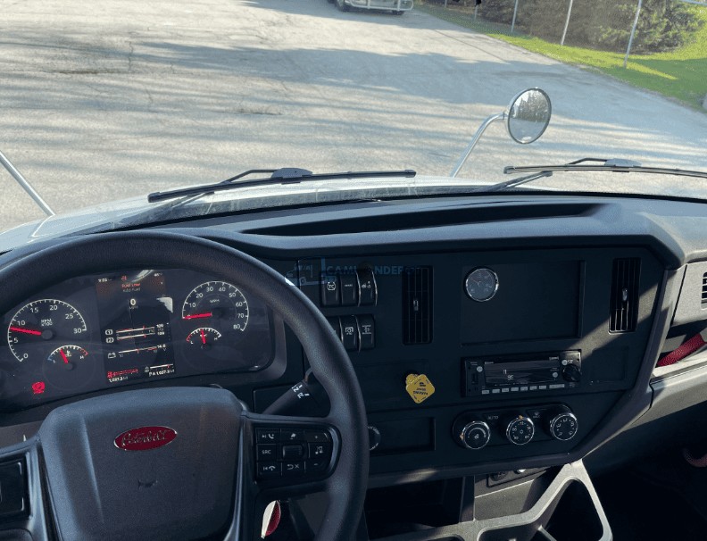 Truck Thumbnail 4