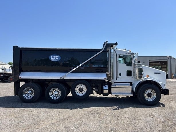Truck Thumbnail 3