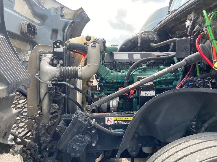 Truck Thumbnail 12