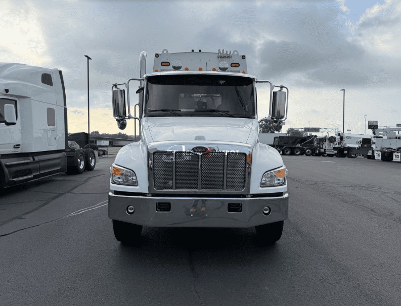 Truck Thumbnail 2