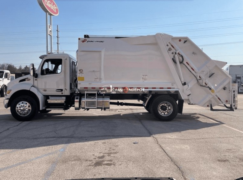 Truck Thumbnail 3