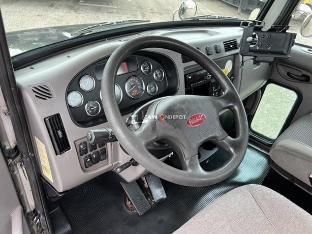 Truck Thumbnail 6