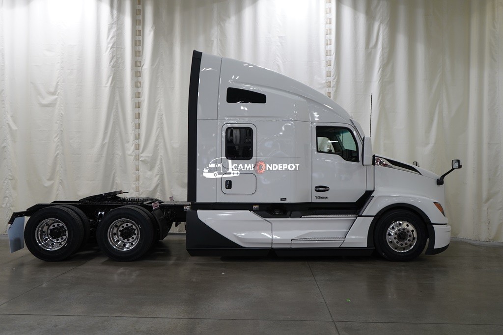 Truck Thumbnail 2