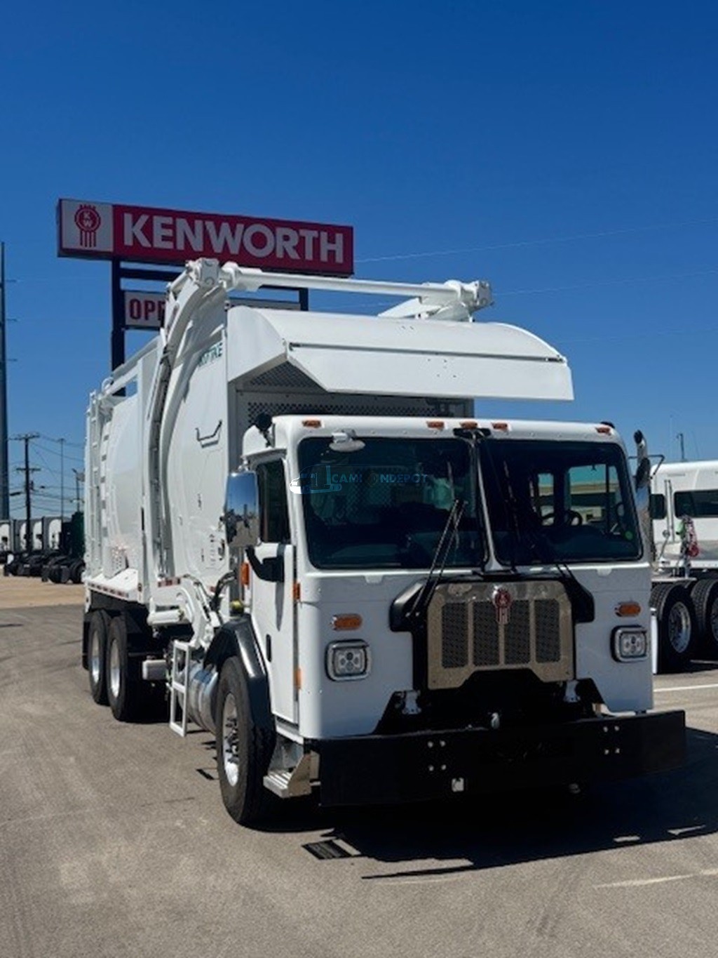 Truck Thumbnail 3