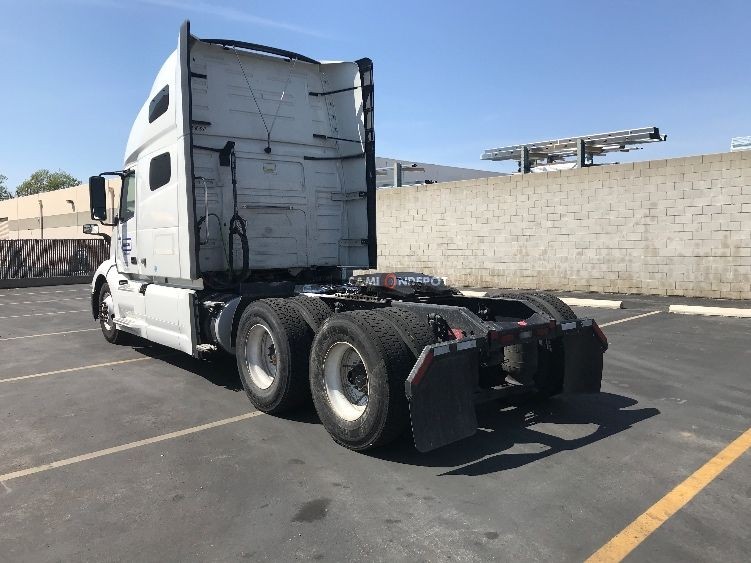 Truck Thumbnail 5