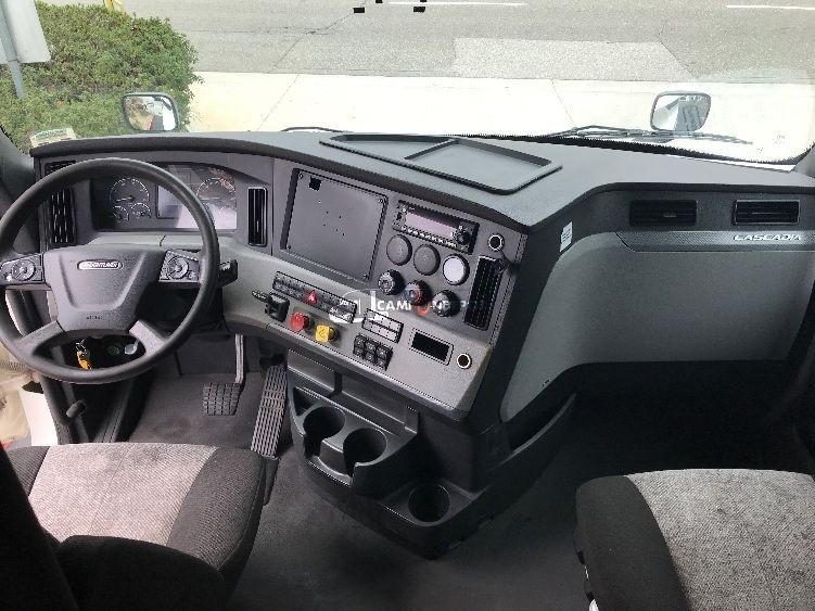 Truck Thumbnail 6