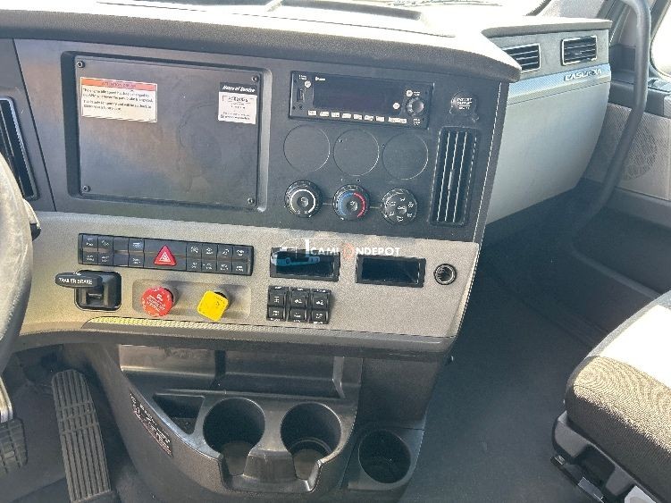 Truck Thumbnail 7